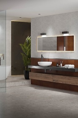 Поєднання дерева та бетону у ванній кімнаті 6