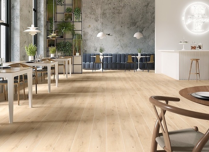 2. GRAND WOOD NATURAL 4